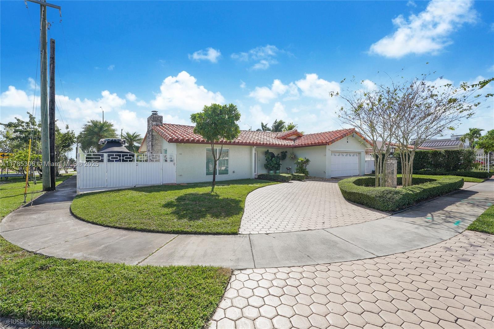 9006 Sw 23rd Lane Property Photo