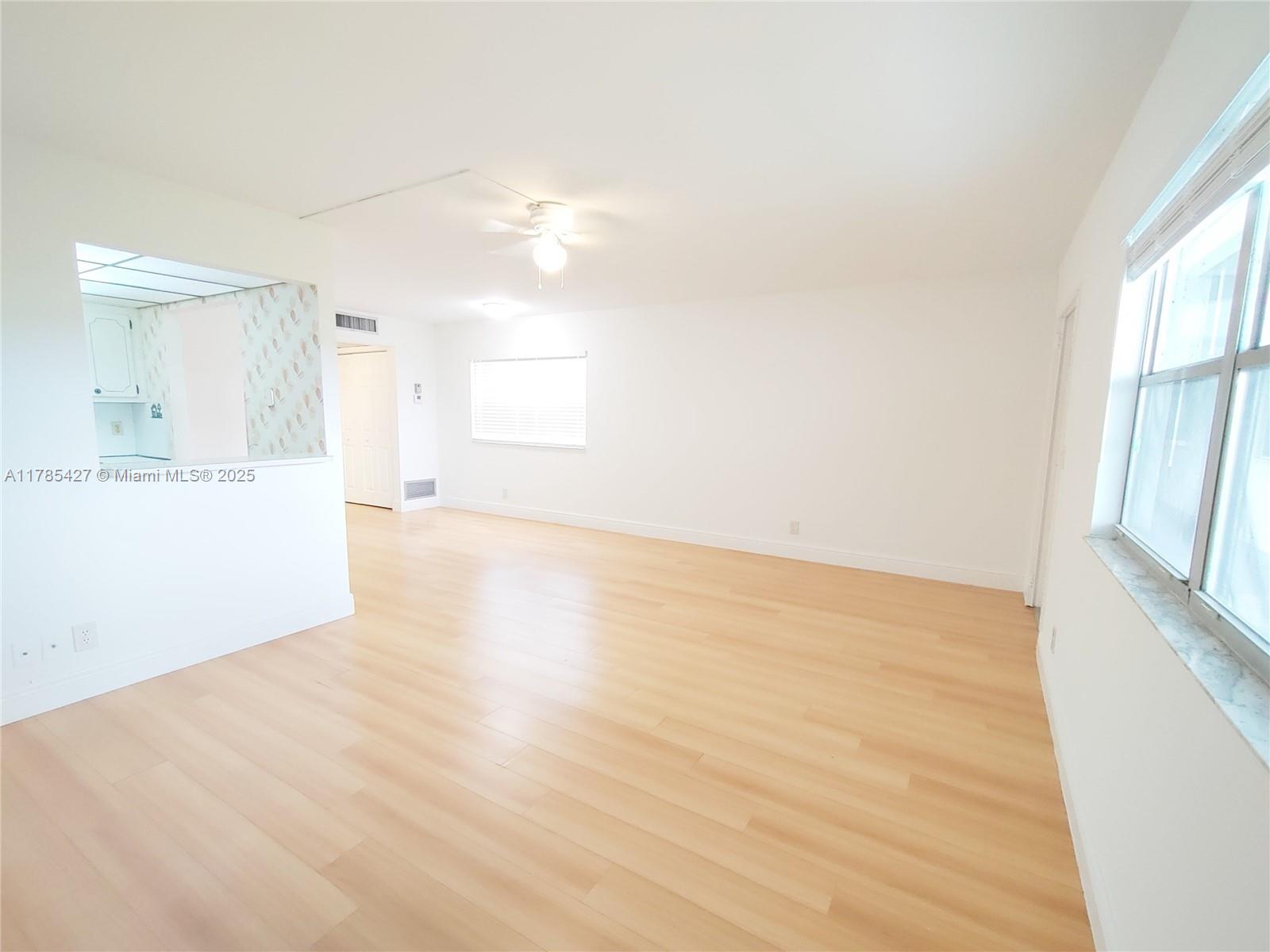 207 Tuscany D 207 Property Photo 4