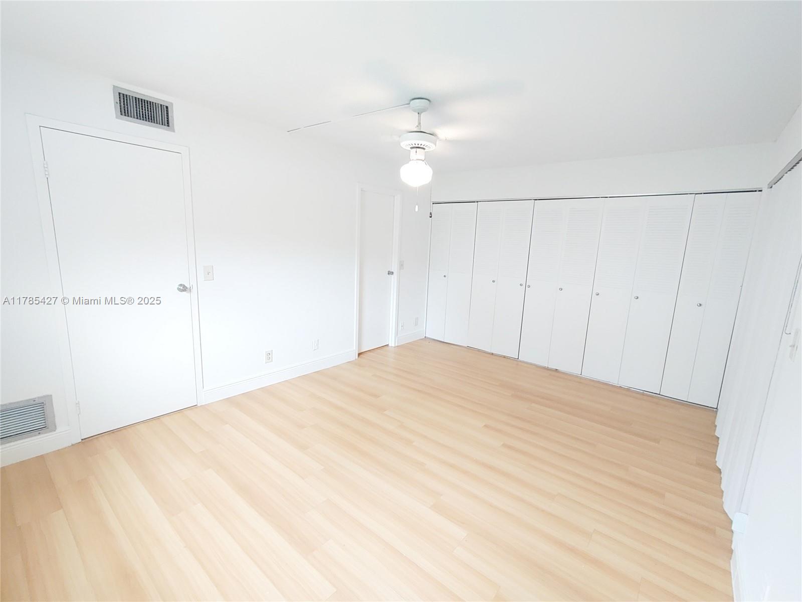 207 Tuscany D 207 Property Photo 14