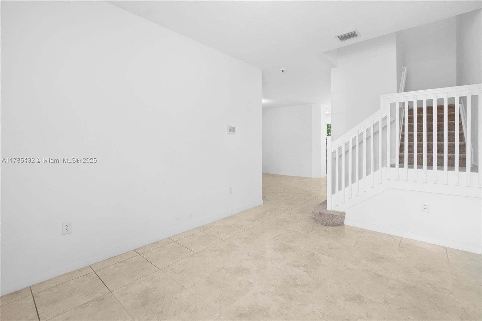 1417 Nw 208th Ter 1417 Property Photo 5