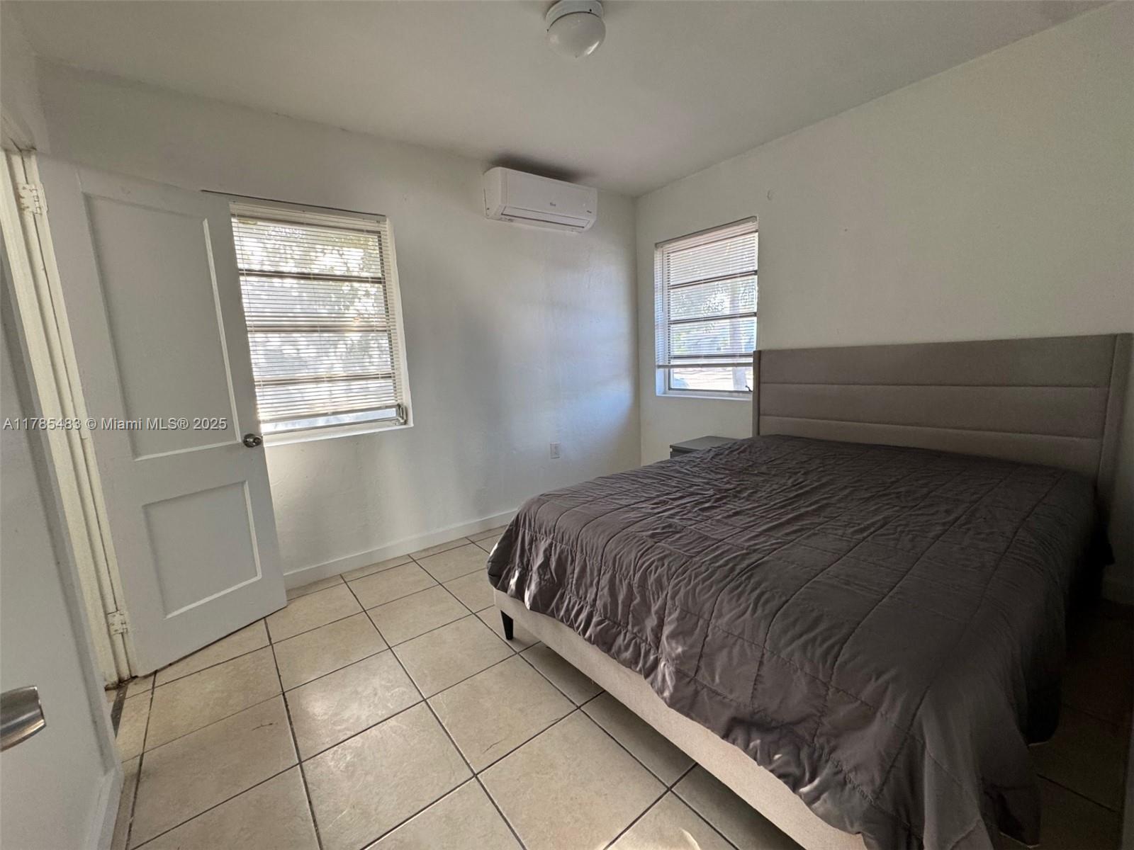 1840 Fillmore St 1 Property Photo 7
