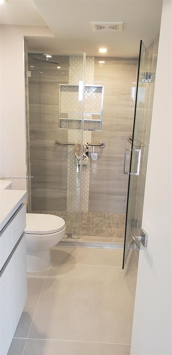 19707 Turnberry Way 23d Property Photo 21
