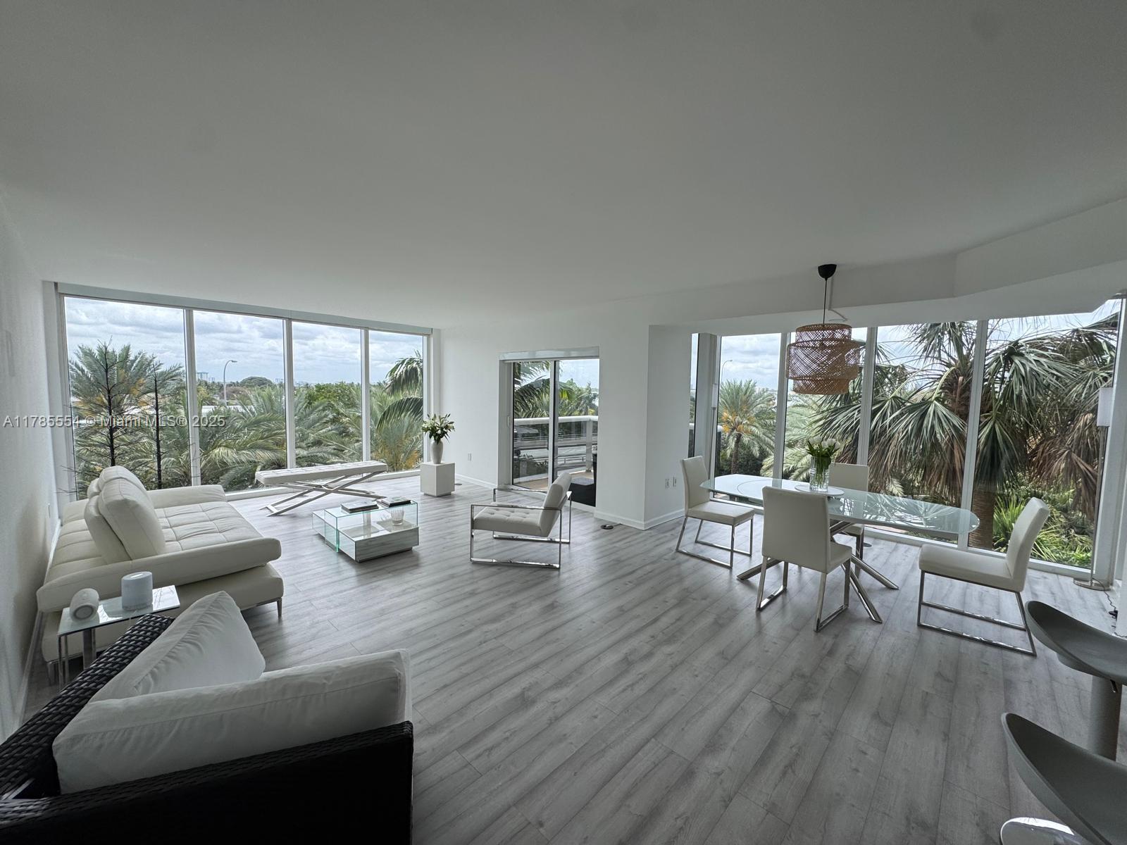 A11785554 Property Photo