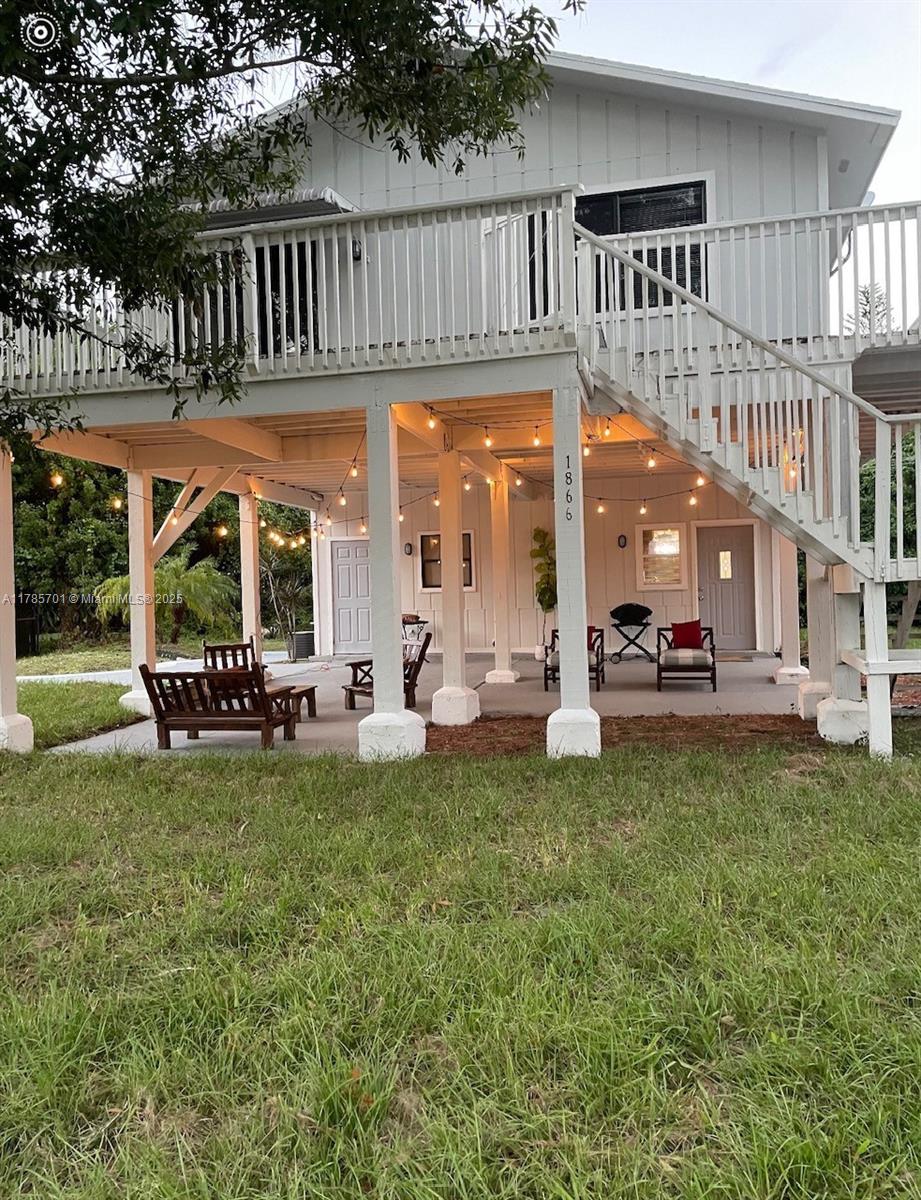 1866 9th Pl 1 Property Photo