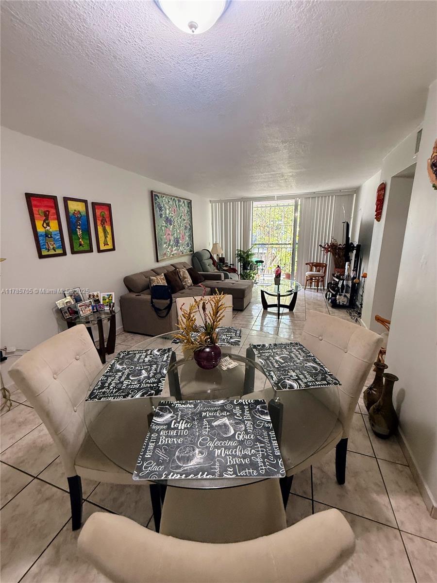 210 Fontainebleau Blvd 210 Property Photo 1