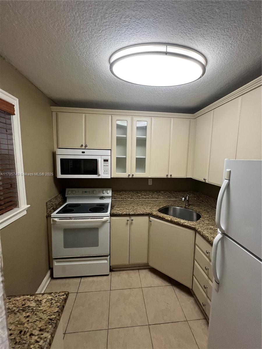 Palmetto Bay Real Estate Listings Main Image
