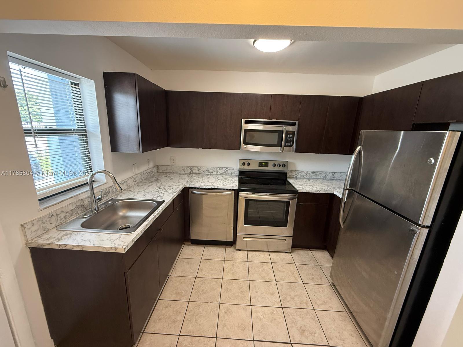 617 Ixoria Ave 1 Property Photo
