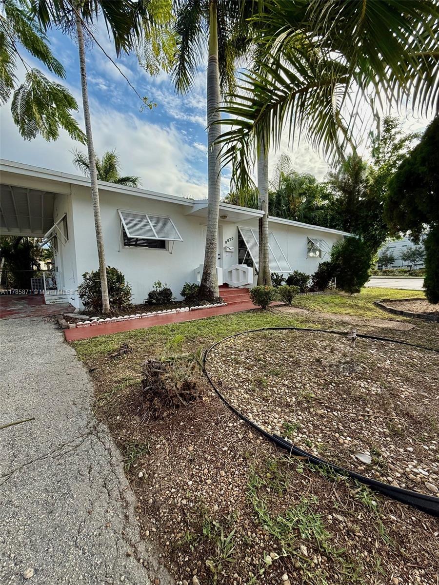 8670 Sw 28th St Property Photo
