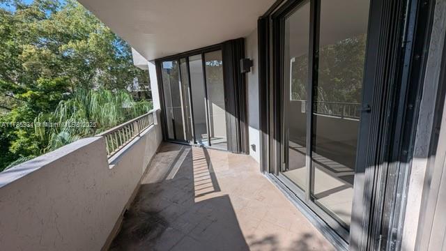 121 Crandon Blvd 353 Property Photo