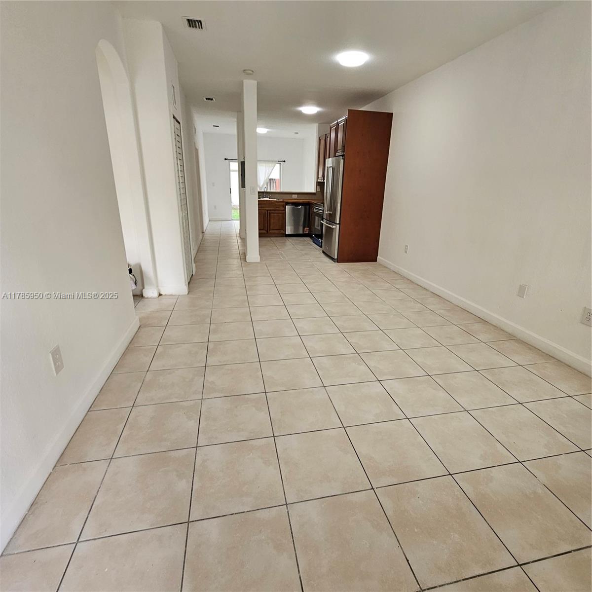A11785950 Property Photo