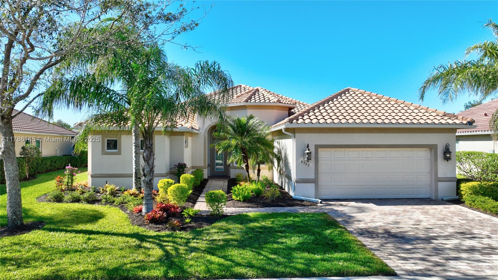 9762 Nickel Ridge Circle Property Photo