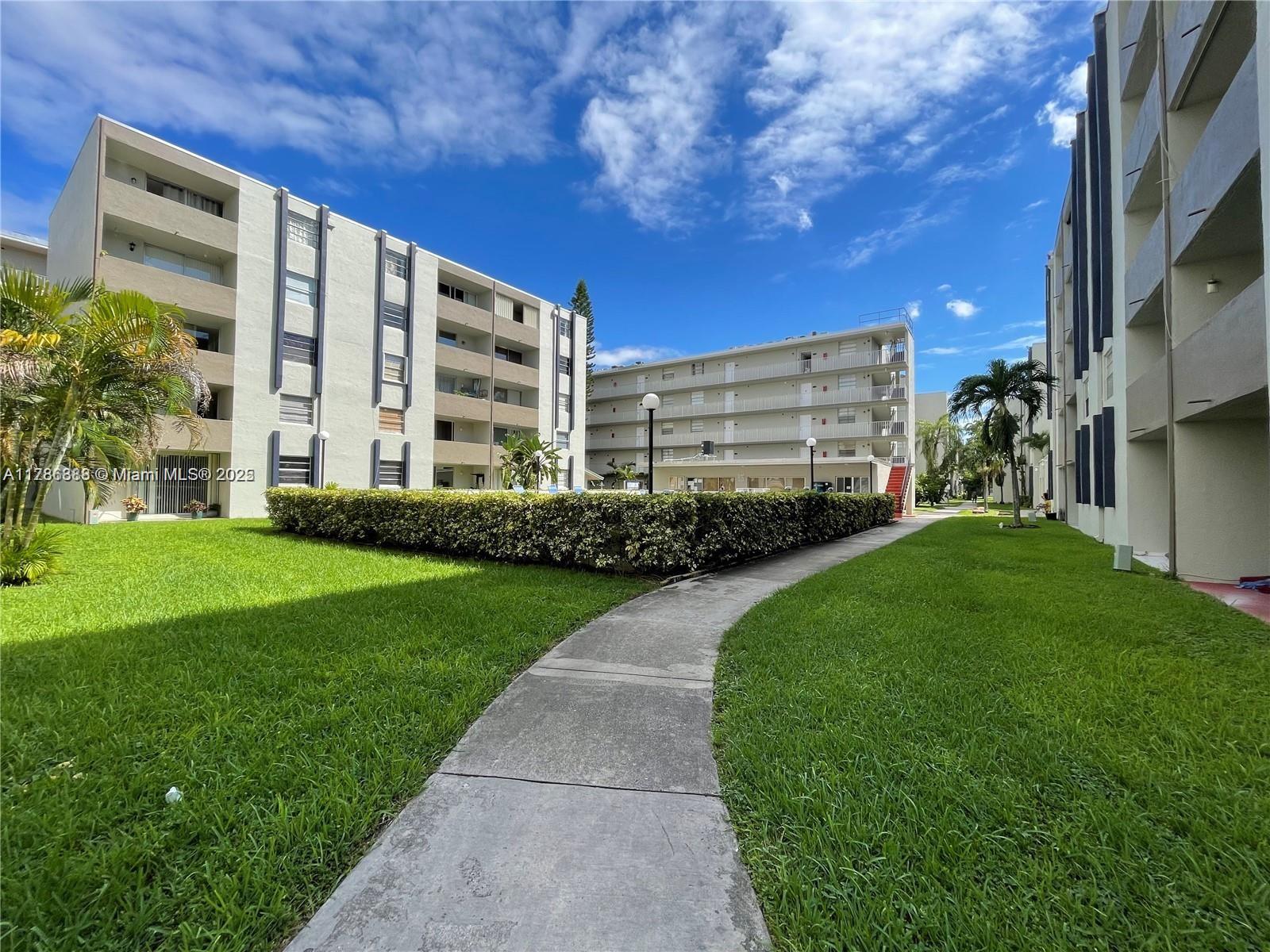 Hialeah Gardens Real Estate Listings Main Image