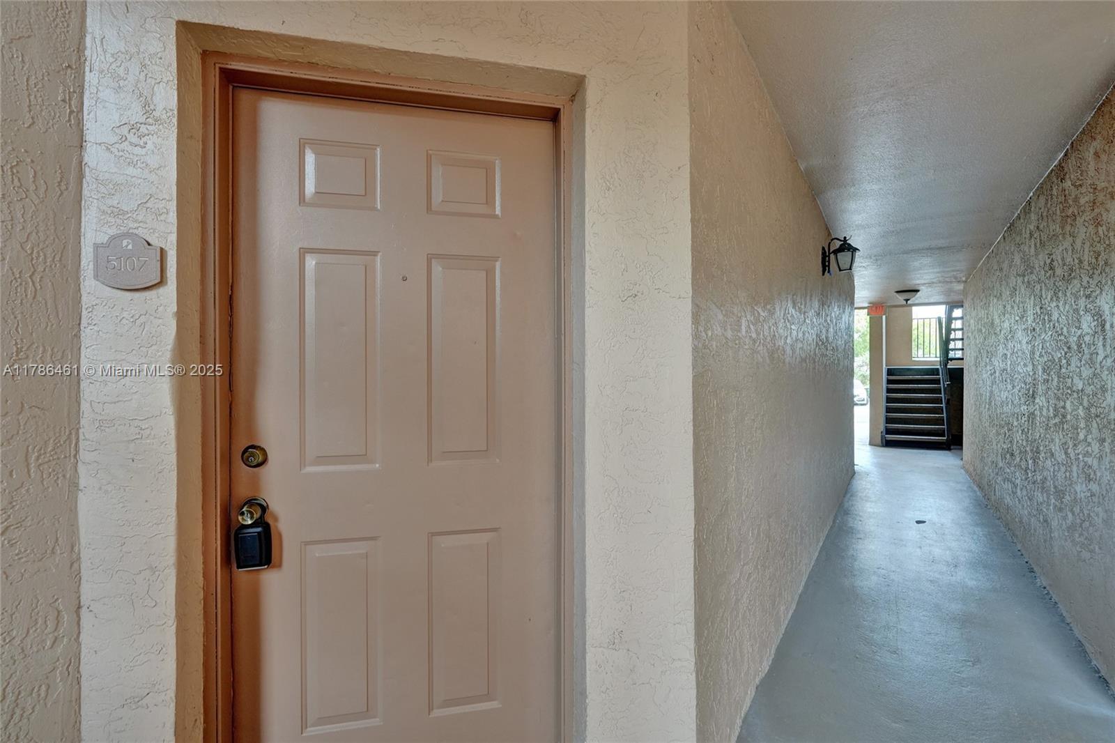 2866 S University Dr 5107 Property Photo