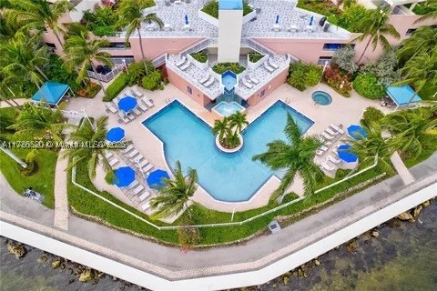 3370 Hidden Bay Dr 610 Property Photo 1