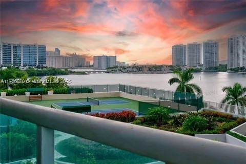 3370 Hidden Bay Dr 610 Property Photo 13