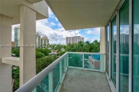 3370 Hidden Bay Dr 610 Property Photo 14