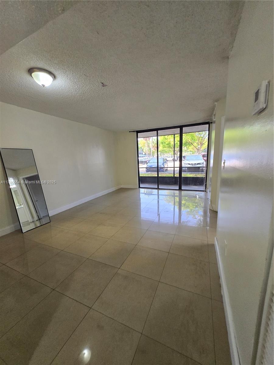 8365 Sw 152 Av 101 Property Photo