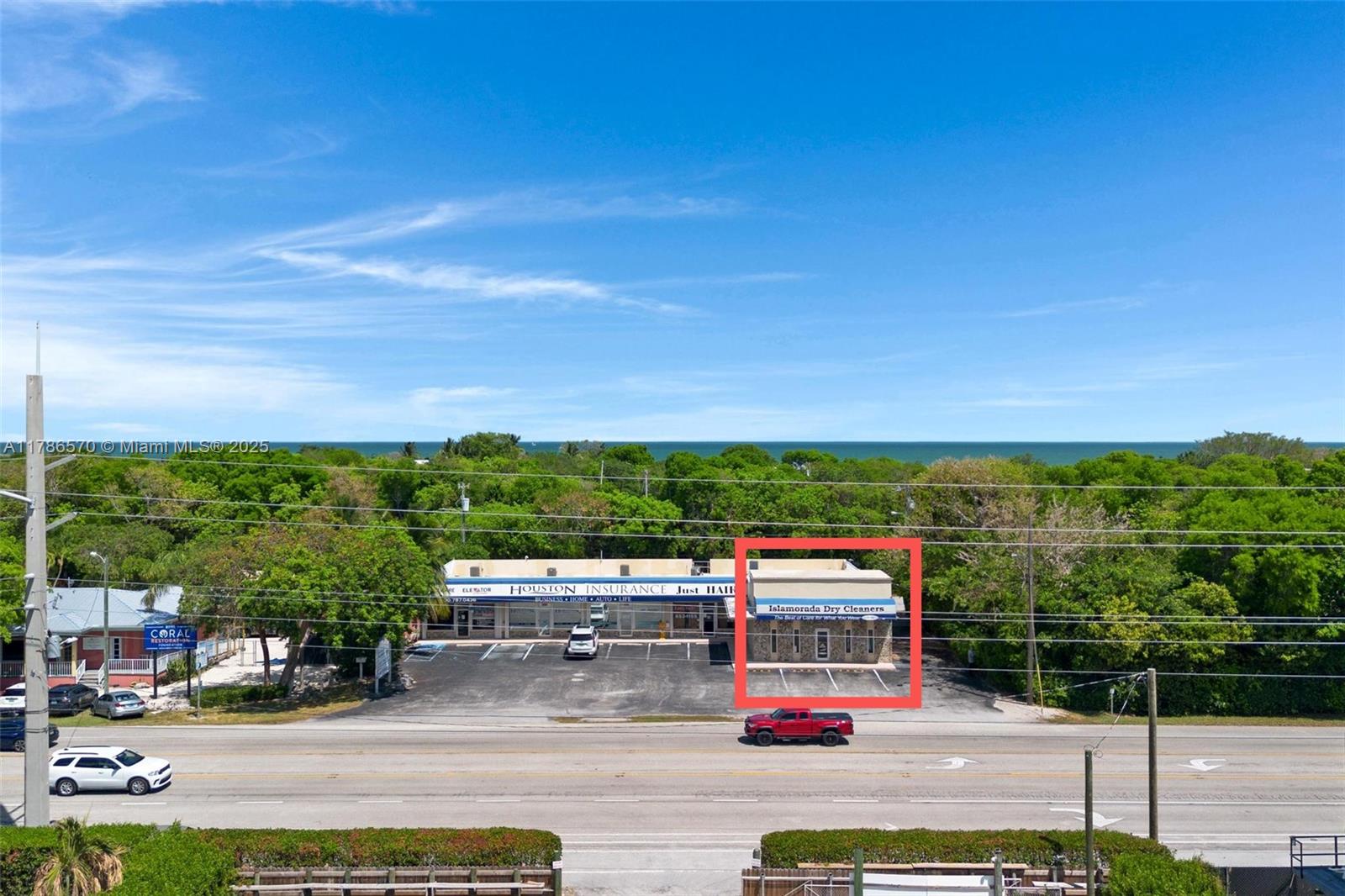 89015 Overseas Hwy 5 Property Photo 7
