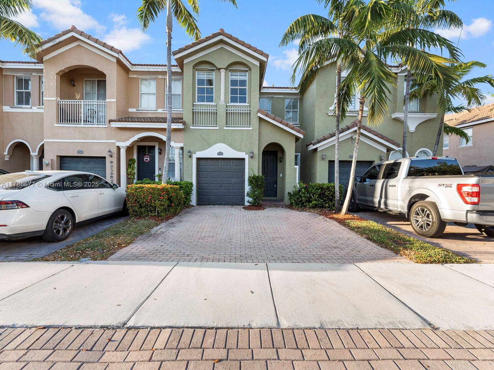 Keys Garden Real Estate Listings Main Image