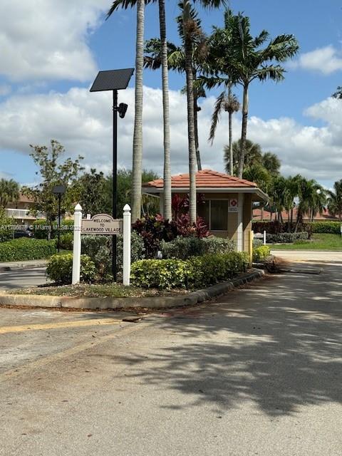 Coral Spg Middle Real Estate Listings Main Image