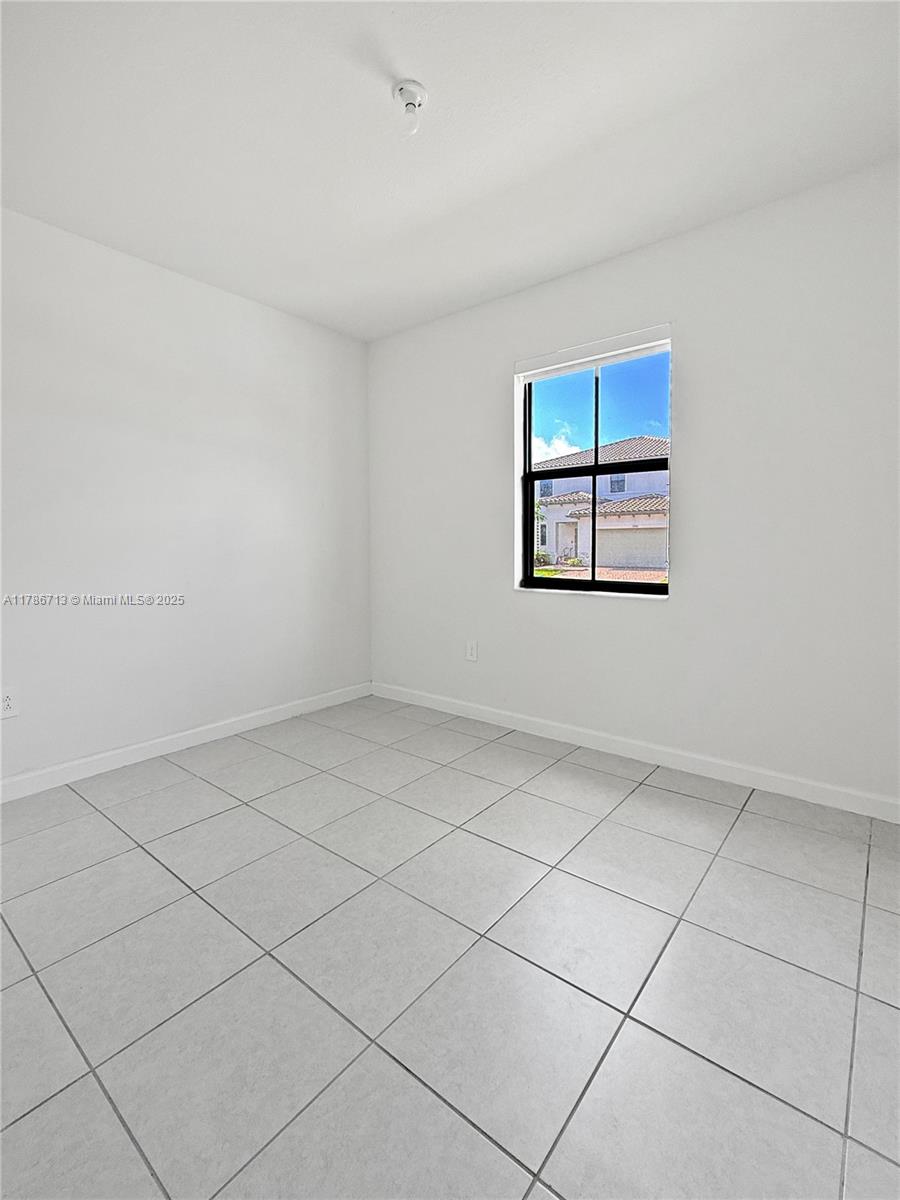 11915 Sw 241st Ter 0 Property Photo 8