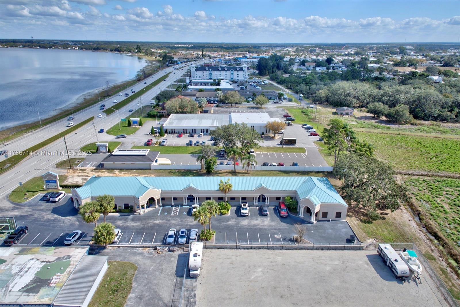 2155 Us Highway S Property Photo