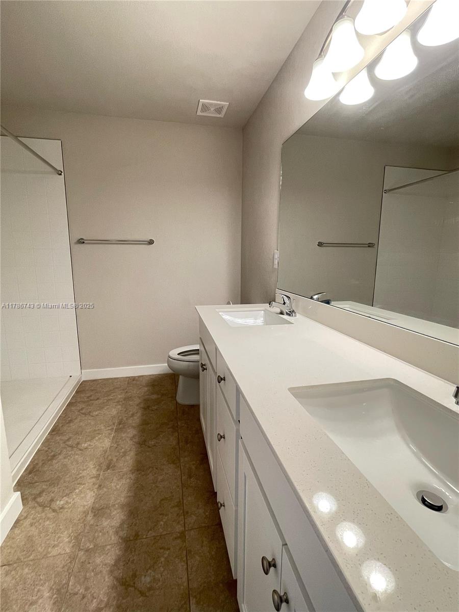 A11786743 Property Photo