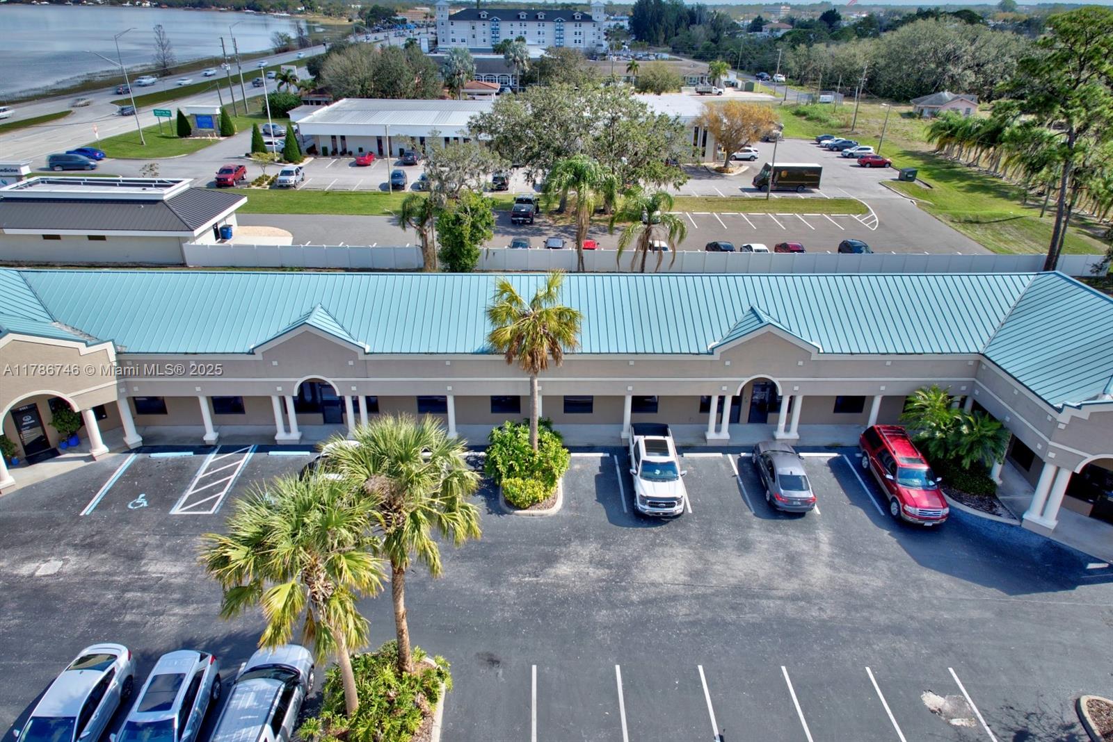 2153 Us Highway S Property Photo