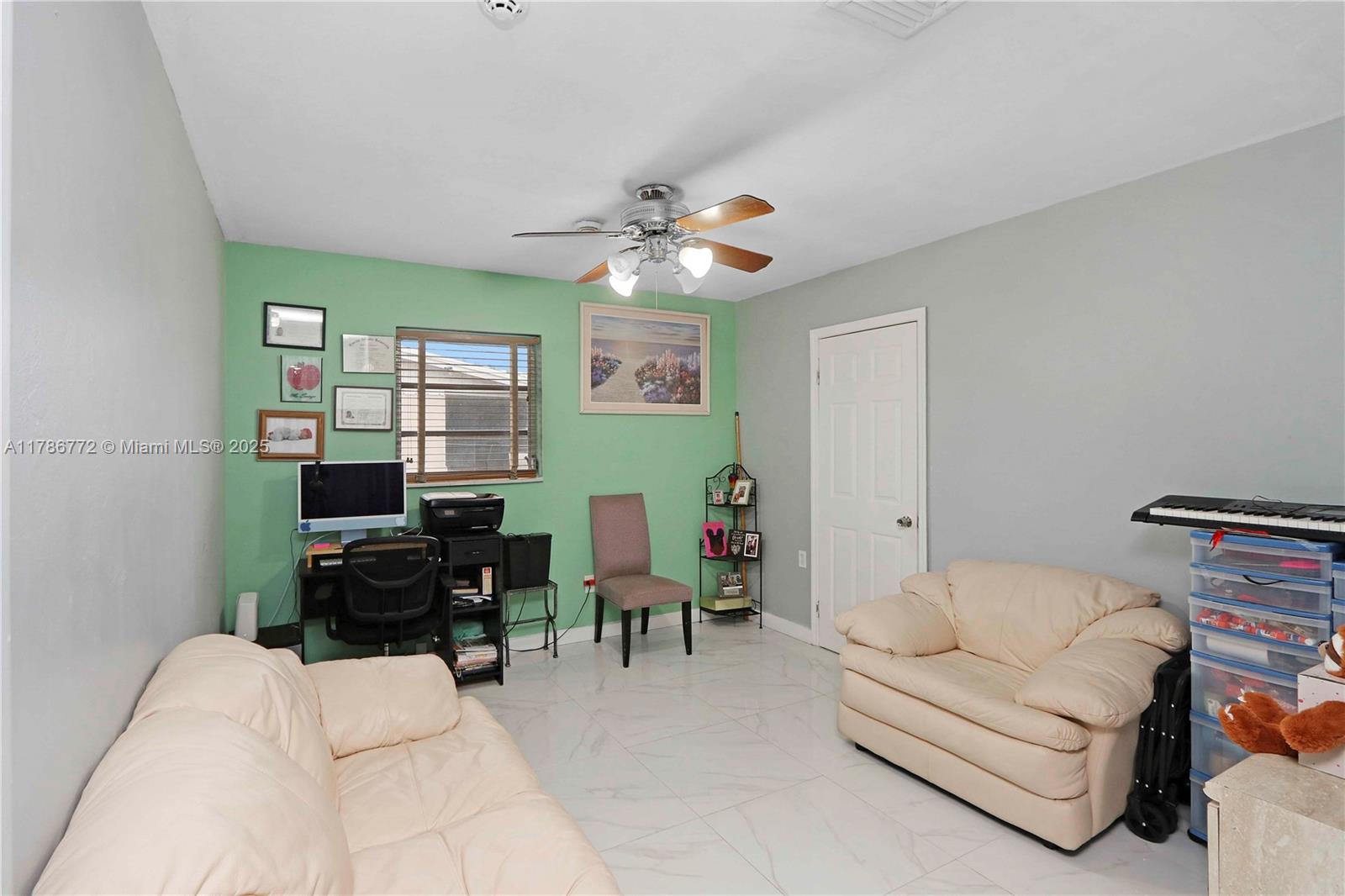 1762 Nw 8th Ave Property Photo 11