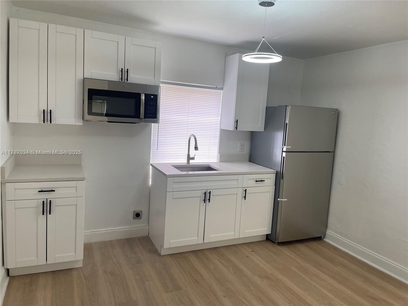 North Miami Beach Real Estate Listings Main Image
