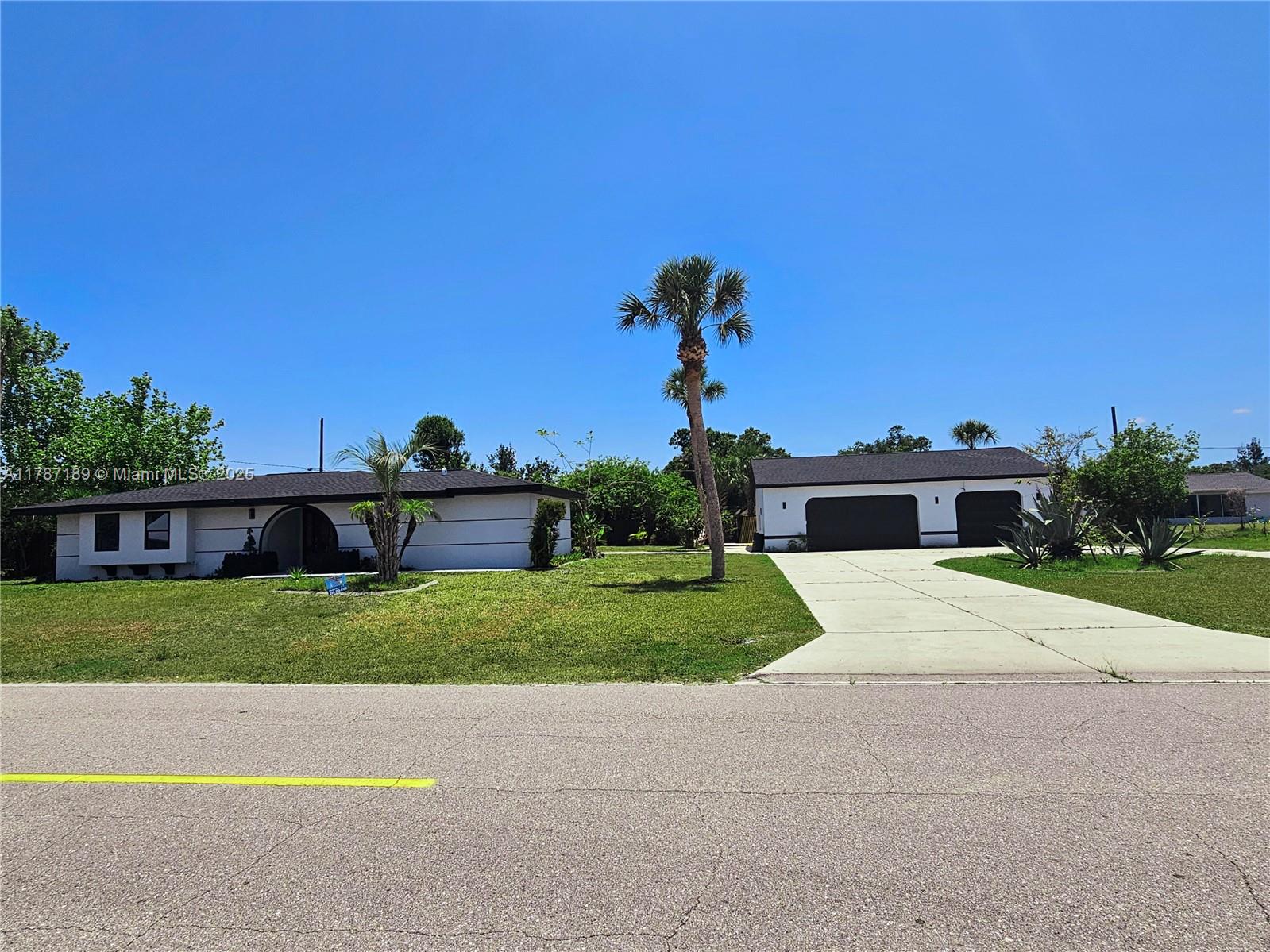 20295 Lorenzo Ave Property Photo 1