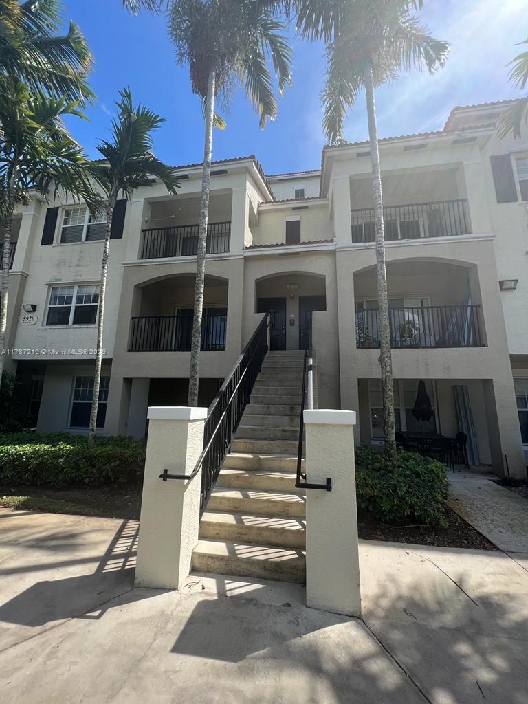 Coral Springs Real Estate Listings Main Image
