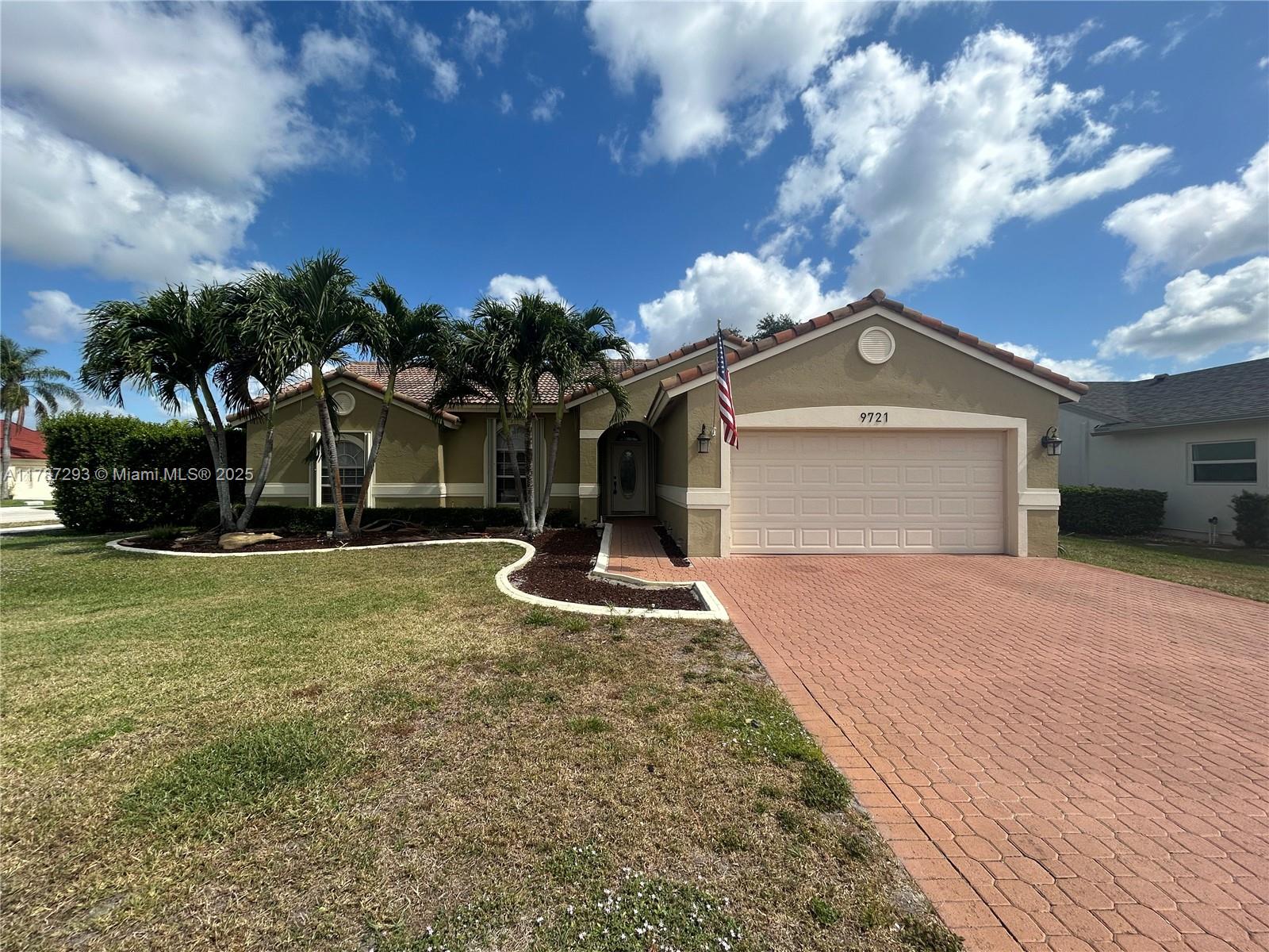 9721 Sw 15th Dr Property Photo