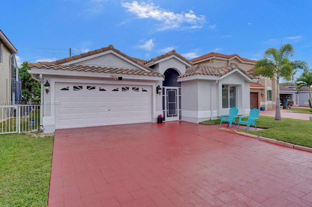 Eagles Landing Real Estate Listings Main Image