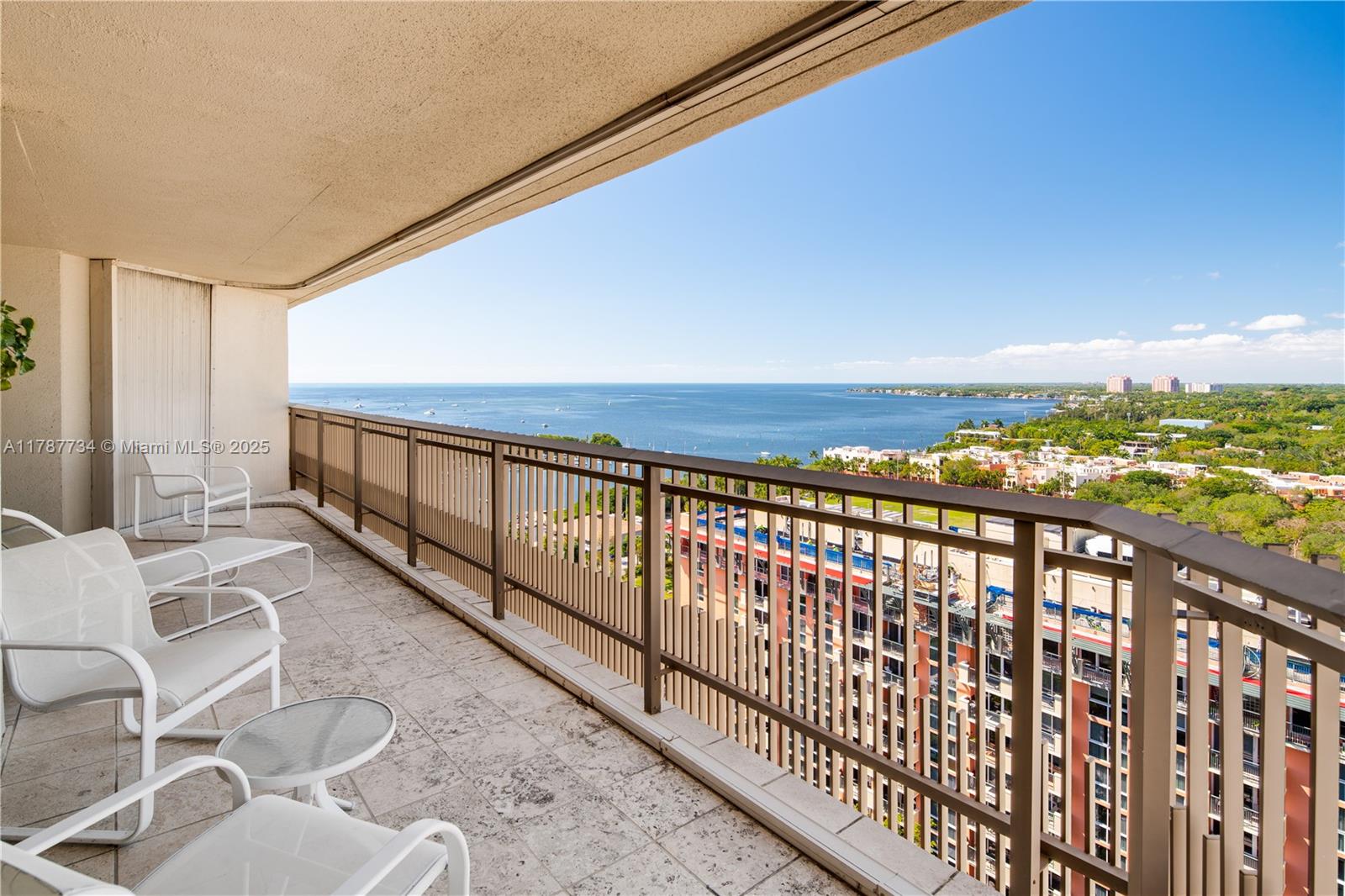 2901 S Bayshore Dr Ph-f Property Photo