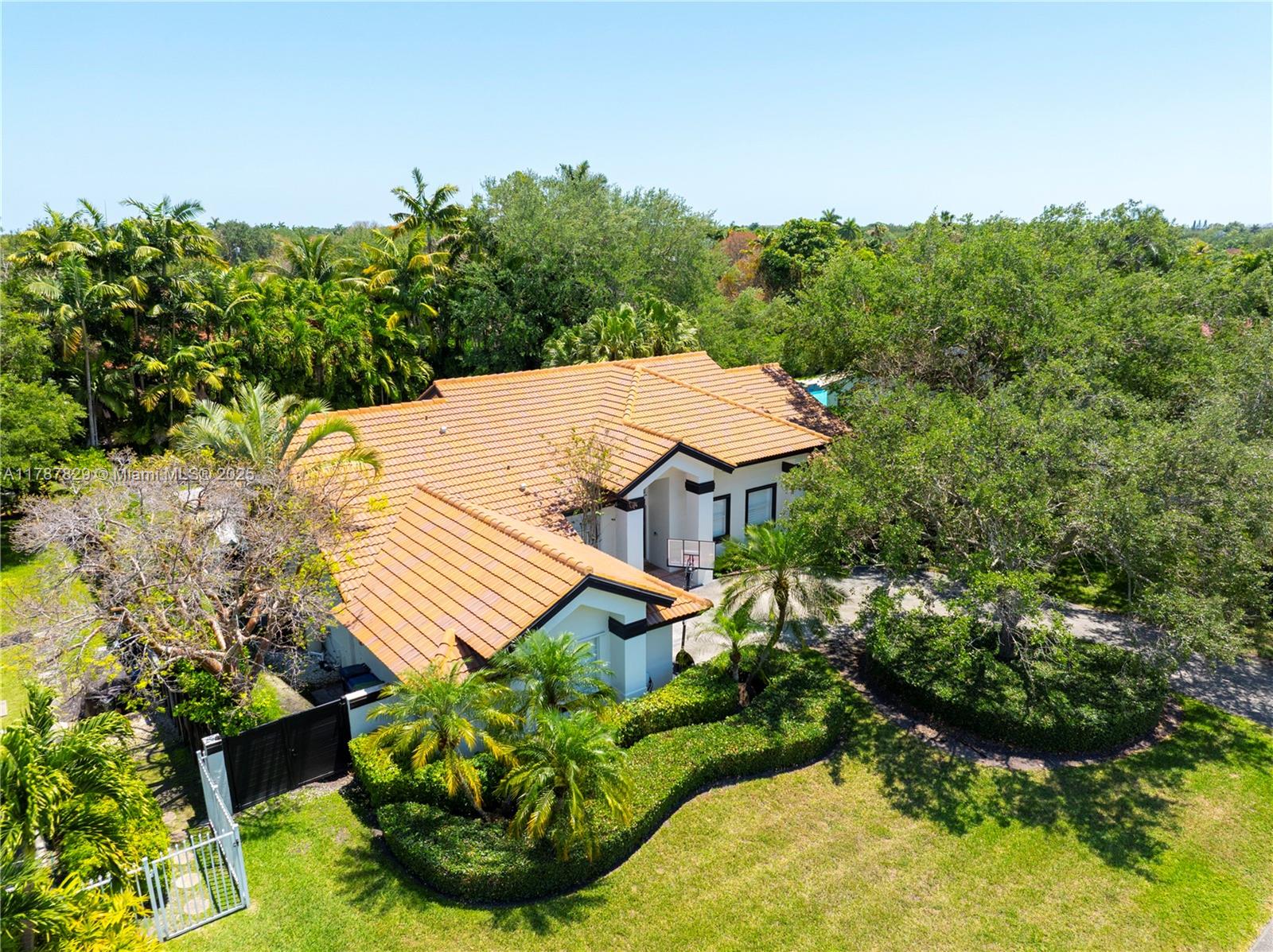 16125 Sw 84th Pl Property Photo