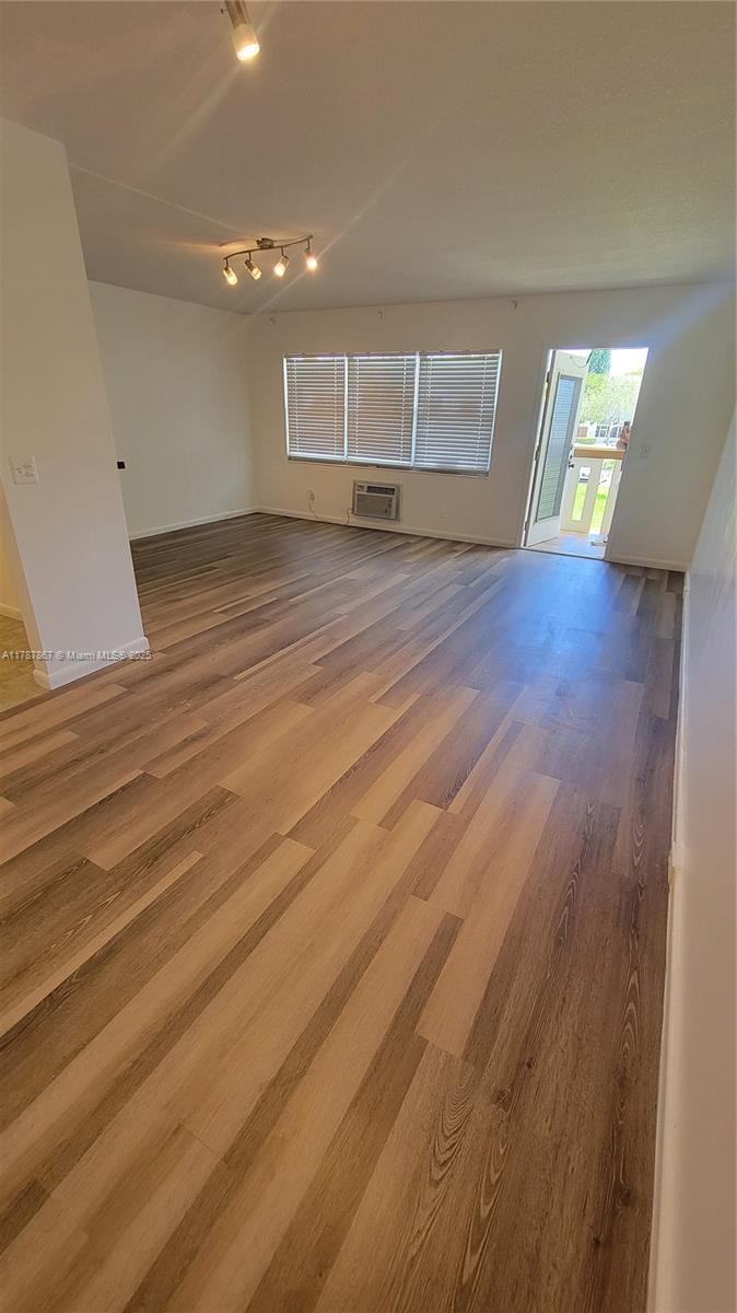 272 Mansfield G 272 Property Photo