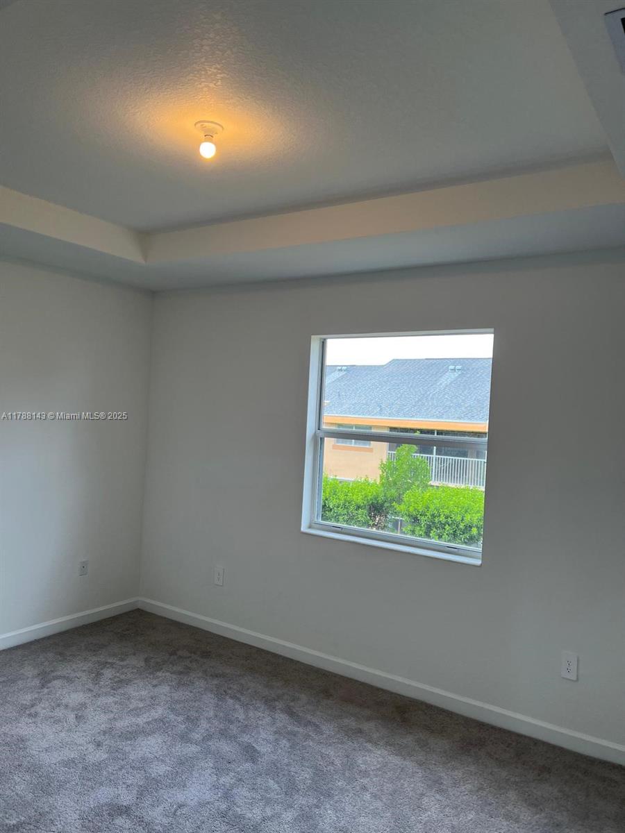 1676 Se 26th Ter Property Photo 15