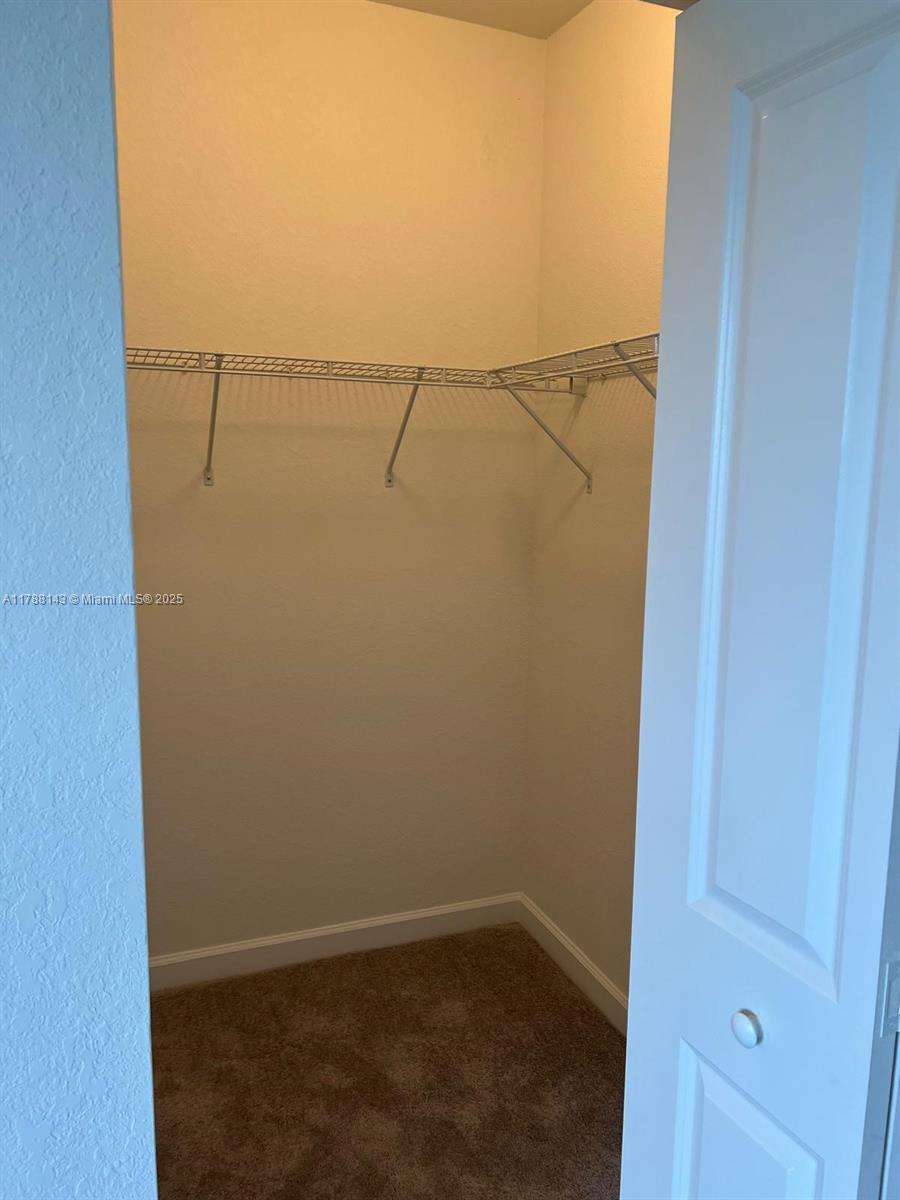1676 Se 26th Ter Property Photo 29
