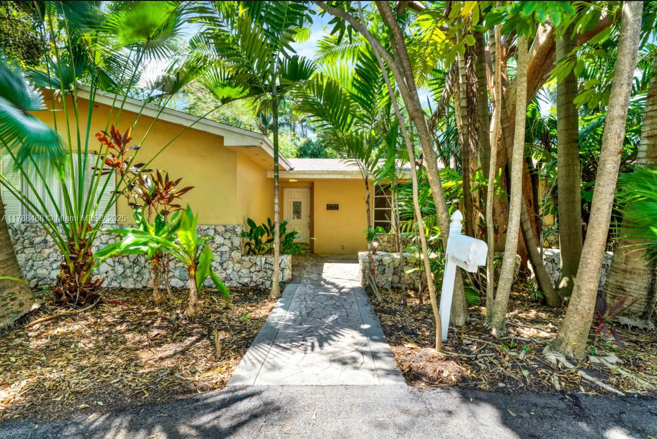 17737 Sw 86th Ave Property Photo 1