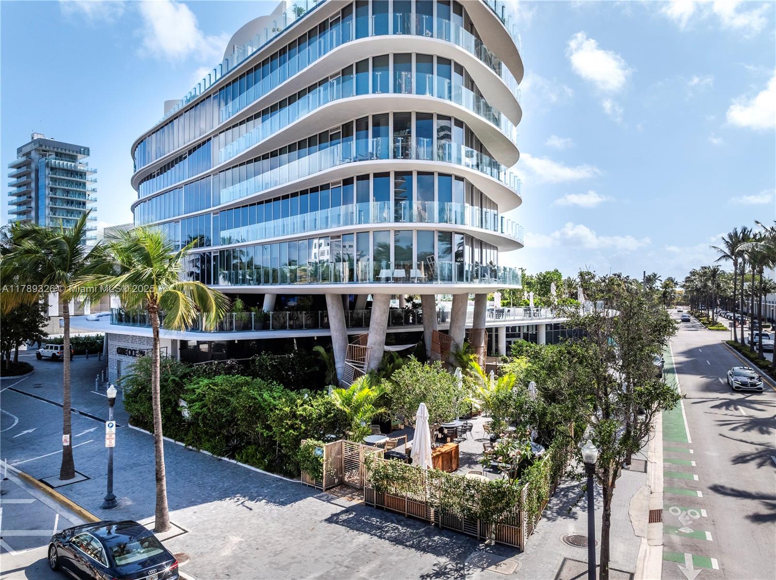 1 Collins Ave Property Photo
