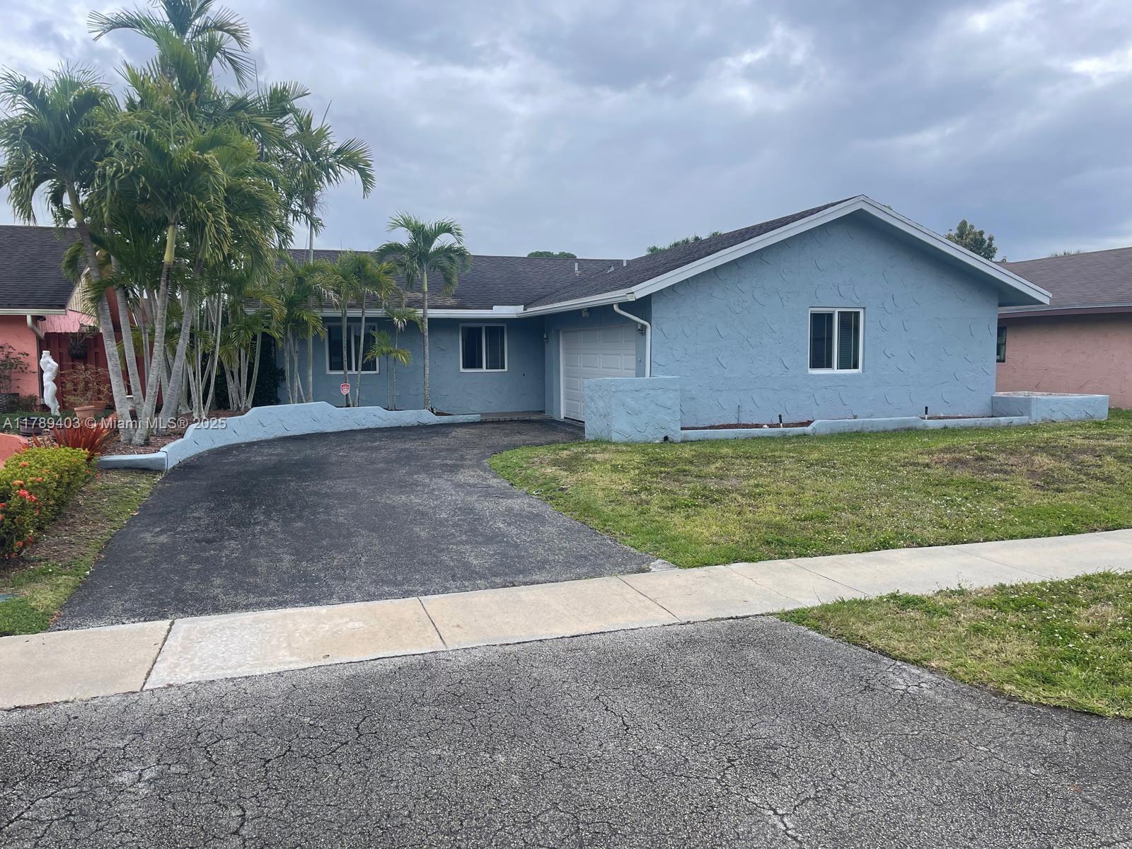 North Lauderdale Real Estate Listings Main Image