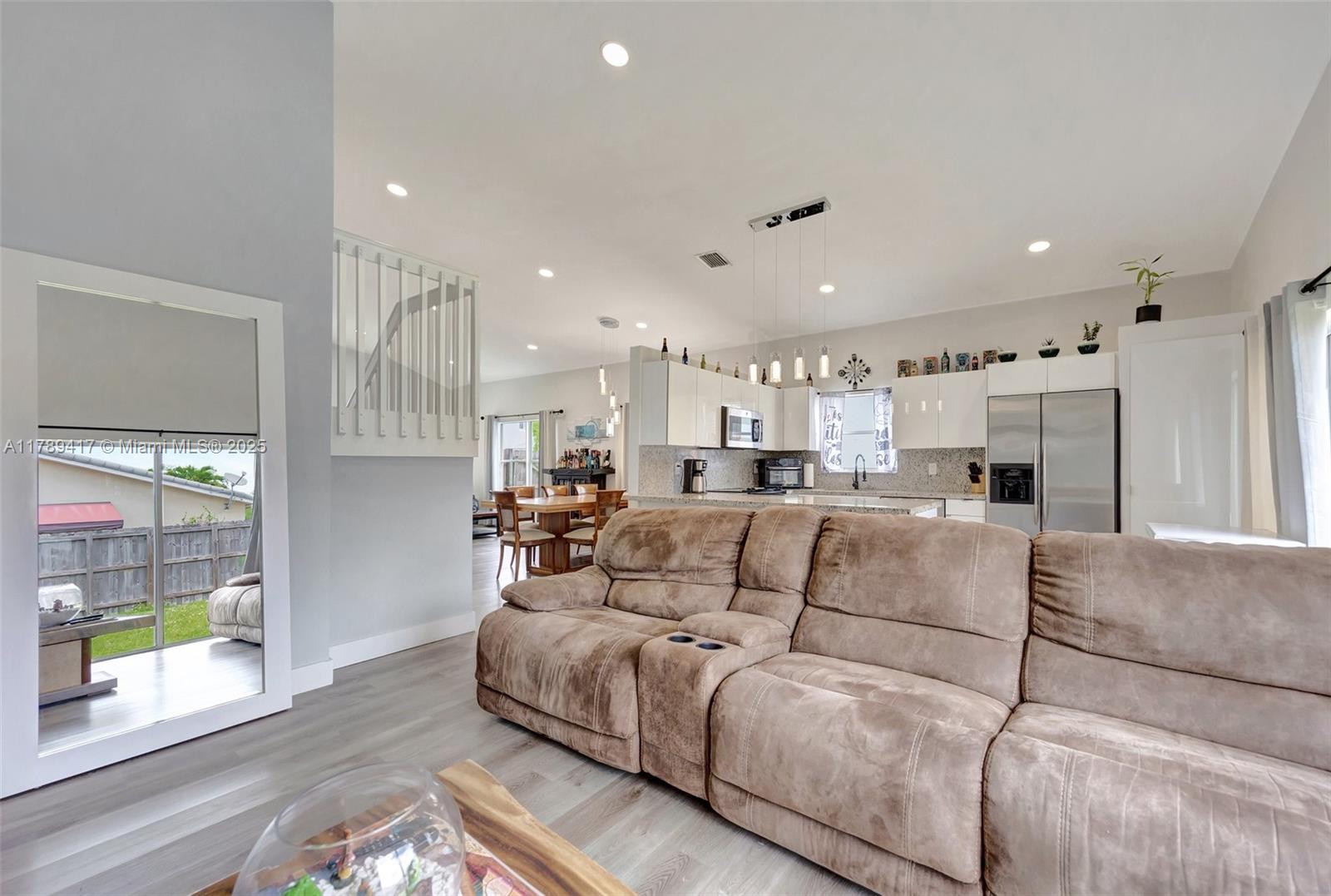 12113 Sw 249th St Property Photo 15