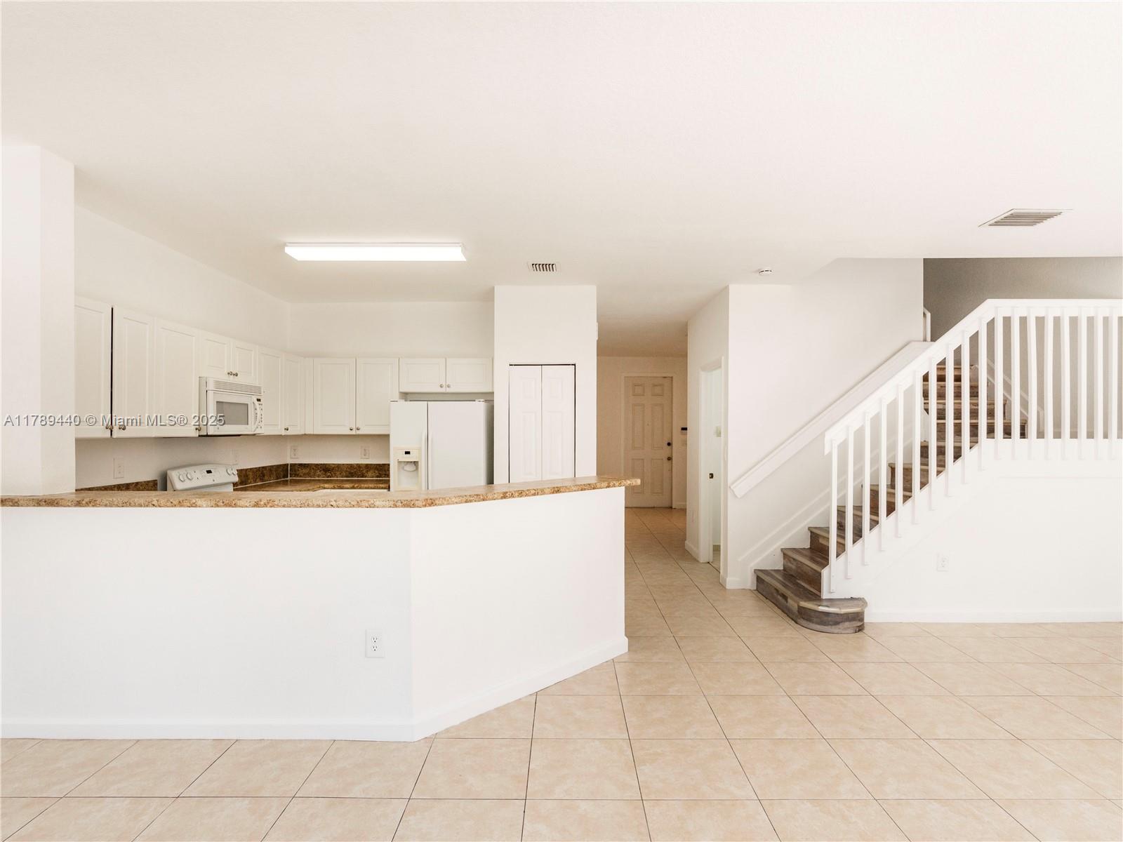 11382 Sw 236th St Property Photo 10