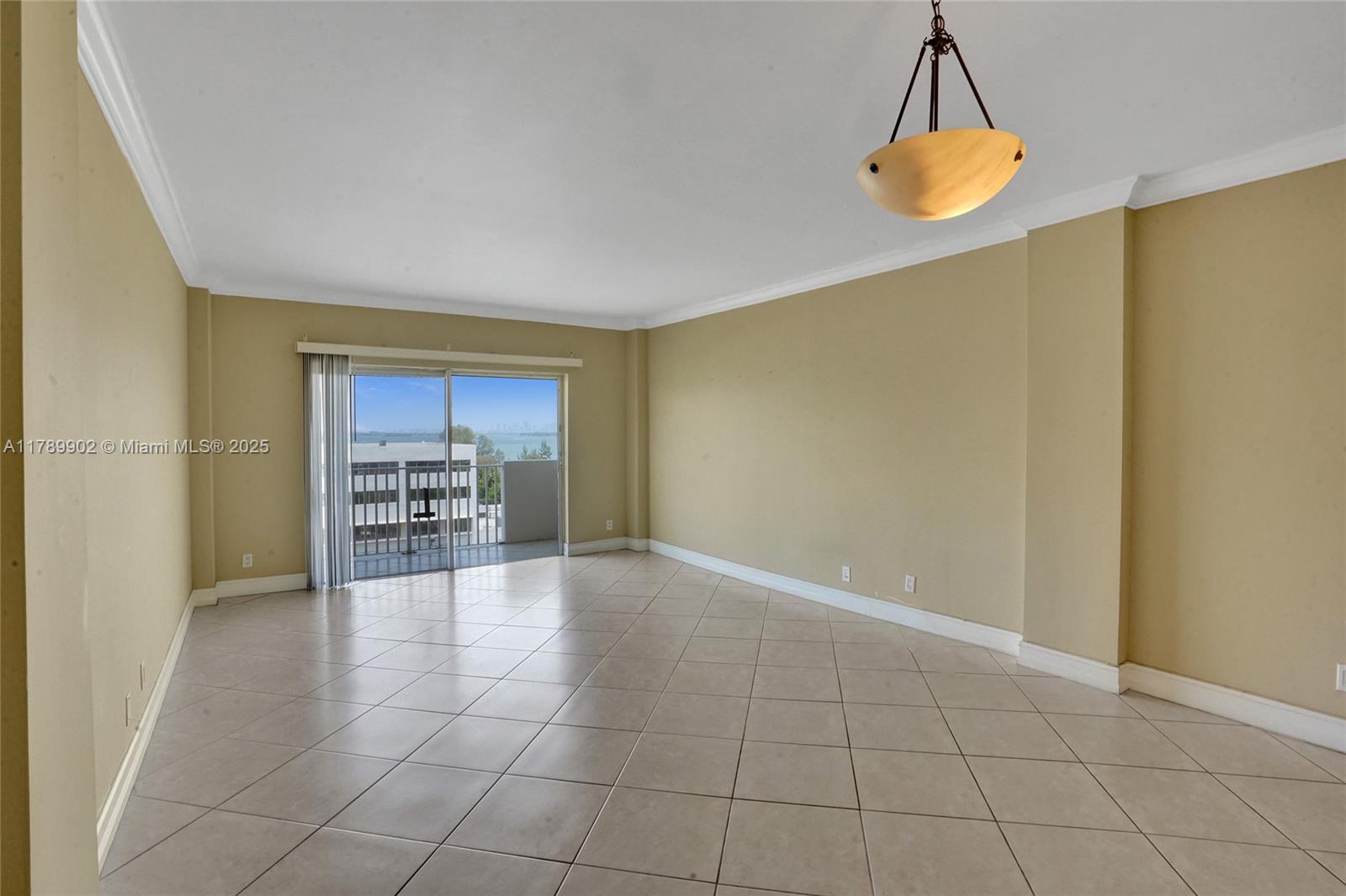 A11789902 Property Photo