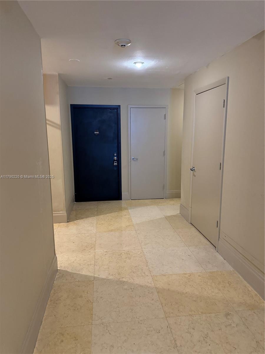 1420 Brickell Bay Dr 103a1 Property Photo 5