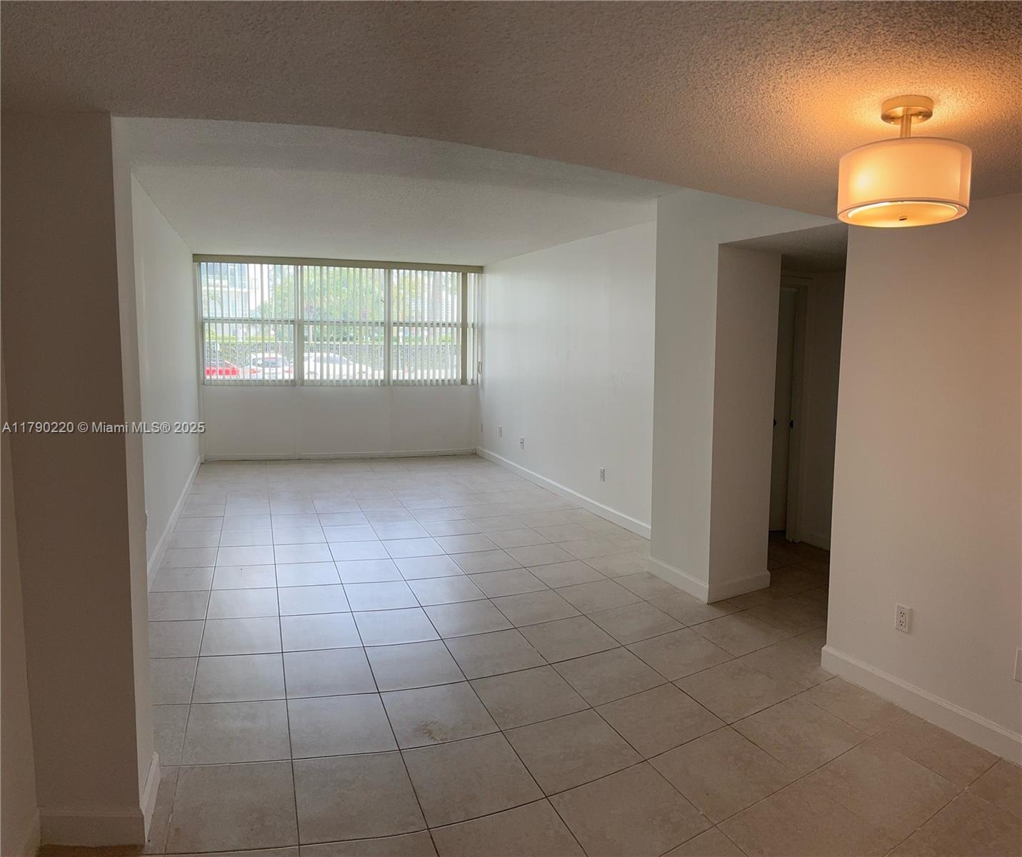 1420 Brickell Bay Dr 103a1 Property Photo 7
