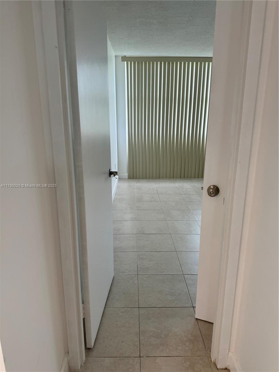 1420 Brickell Bay Dr 103a1 Property Photo 10