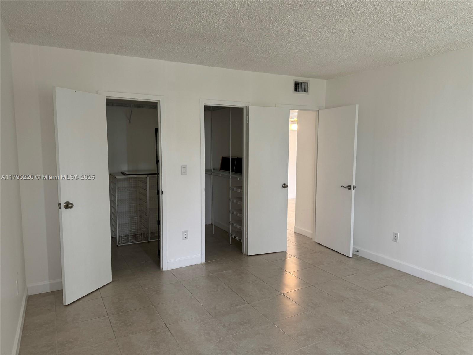 1420 Brickell Bay Dr 103a1 Property Photo 14