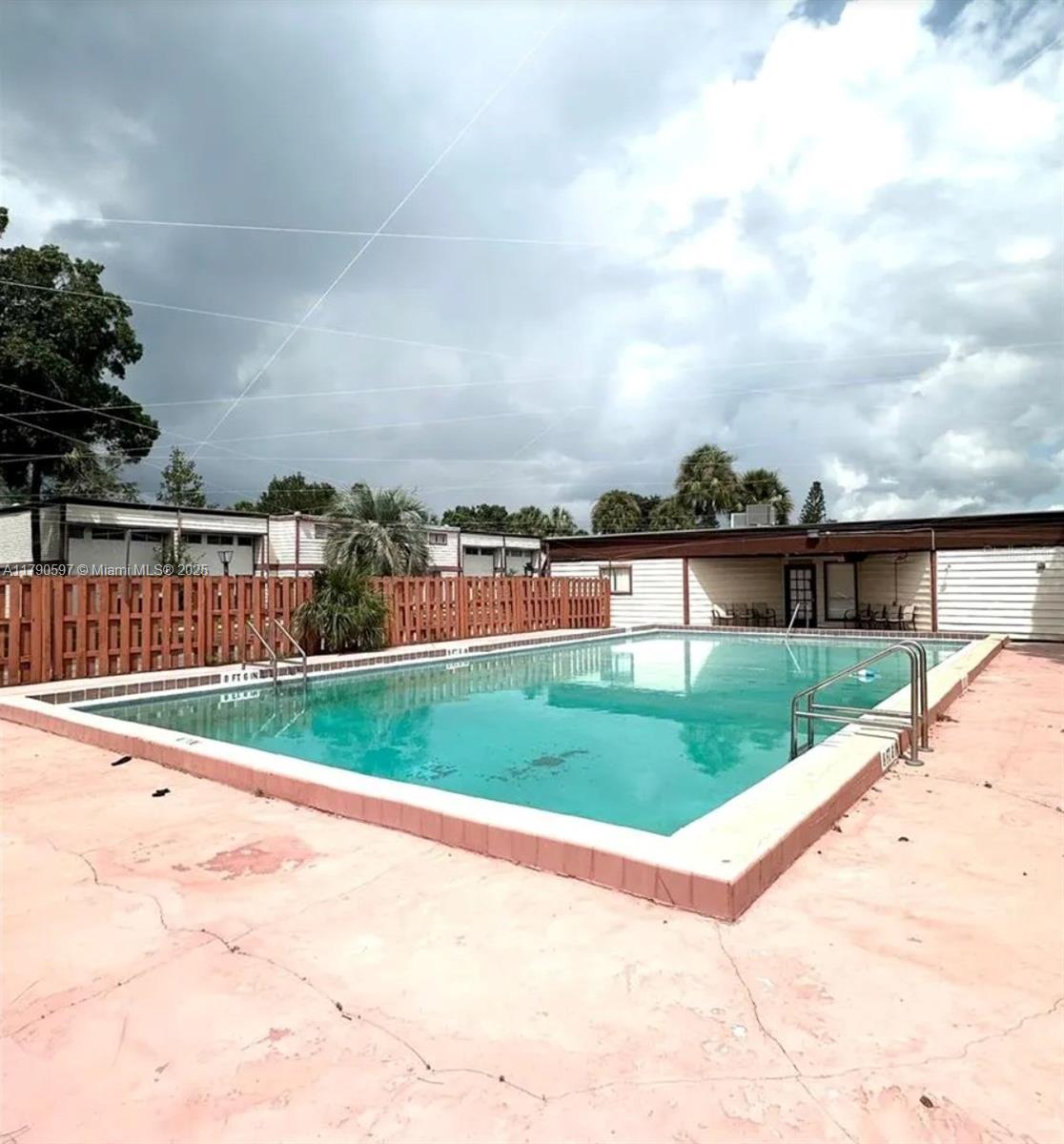 4002 Dolomite A Property Photo 20